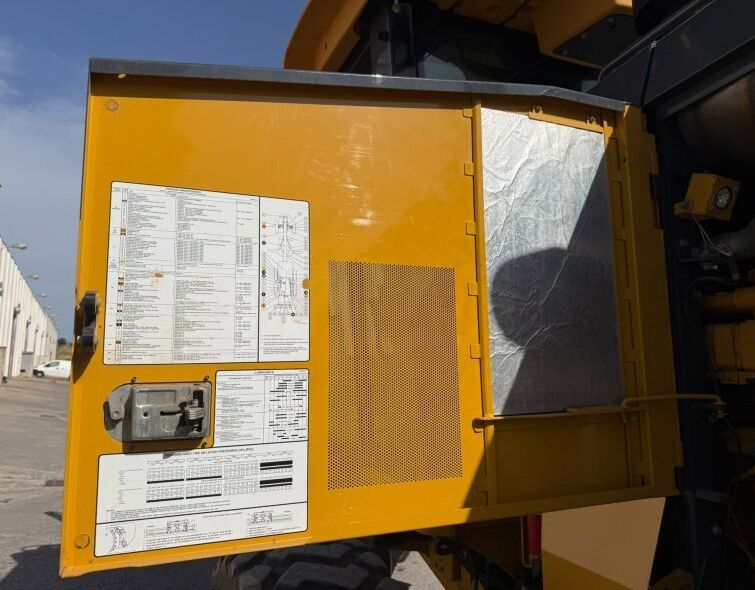 JOHN DEERE  672GP AWD **ZUGELASSEN**